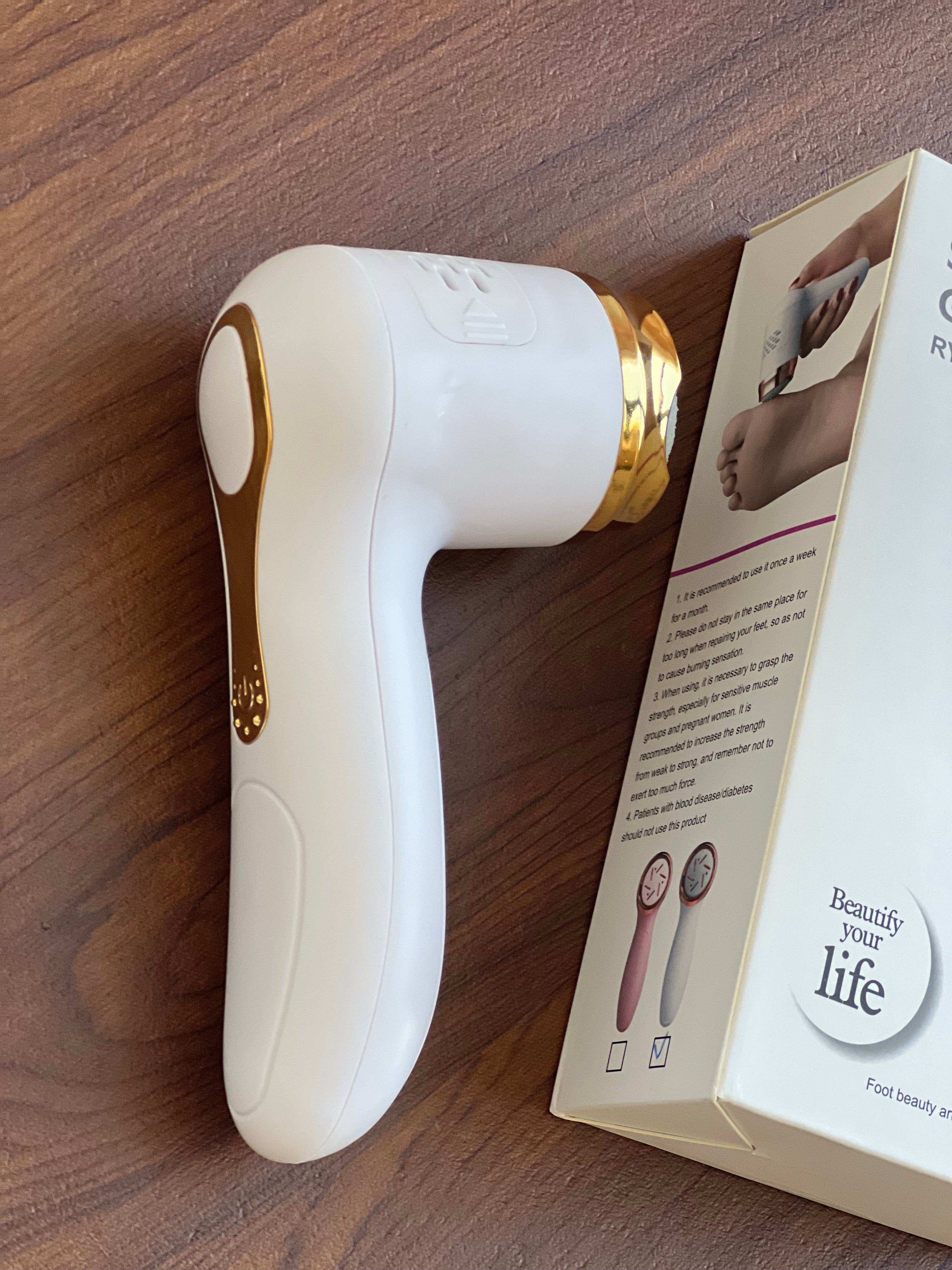 Pajisje elektrike për kallot e këmbëve