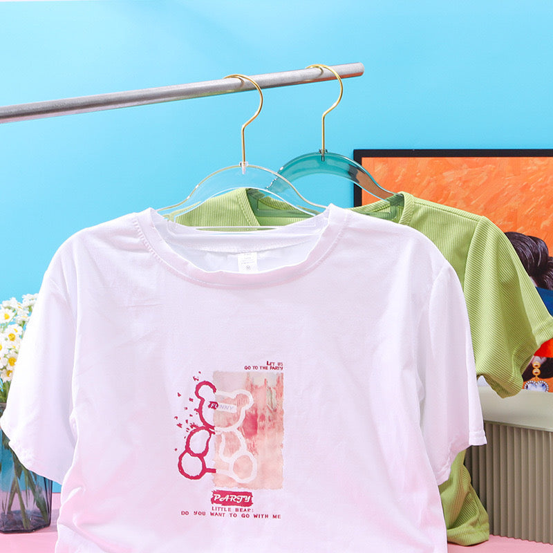 Varëse rrobash plastike transparente