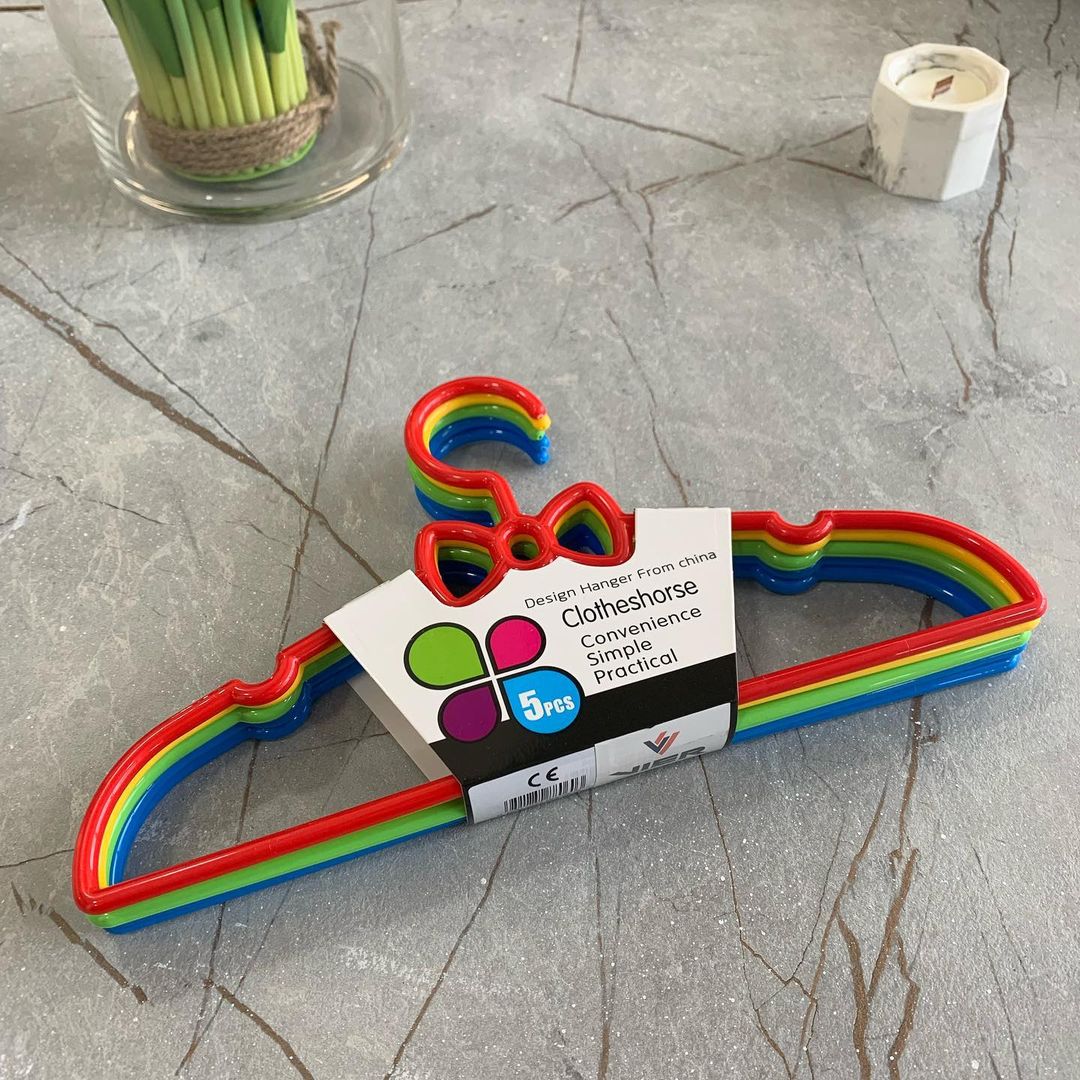 Varese rrobash per femije