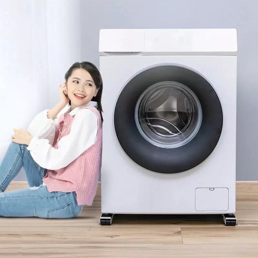 Panele ndihmese per levizjen e elektroshtepiakeve