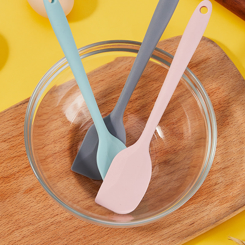 Spatul silikoni për kuzhinën