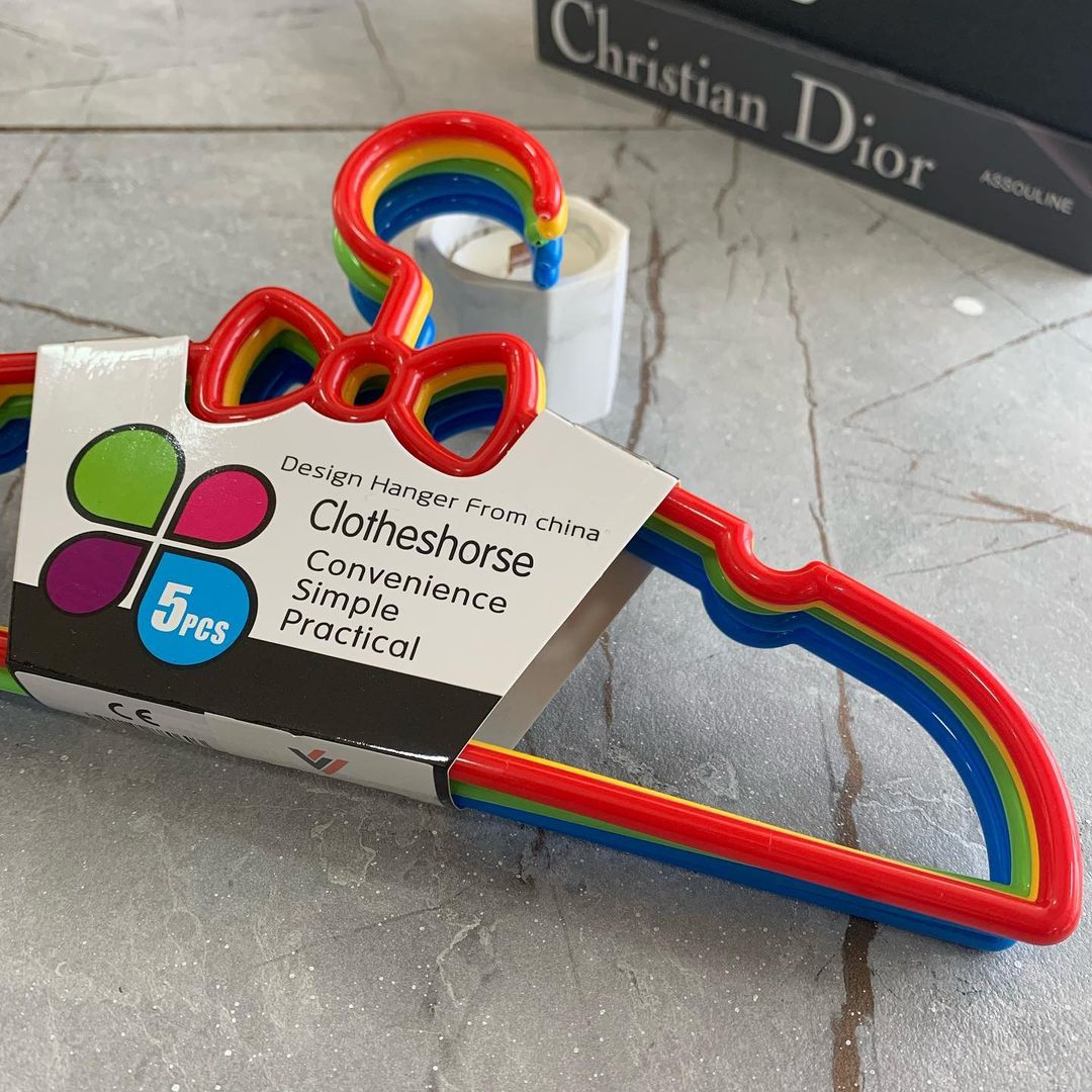 Varese rrobash per femije