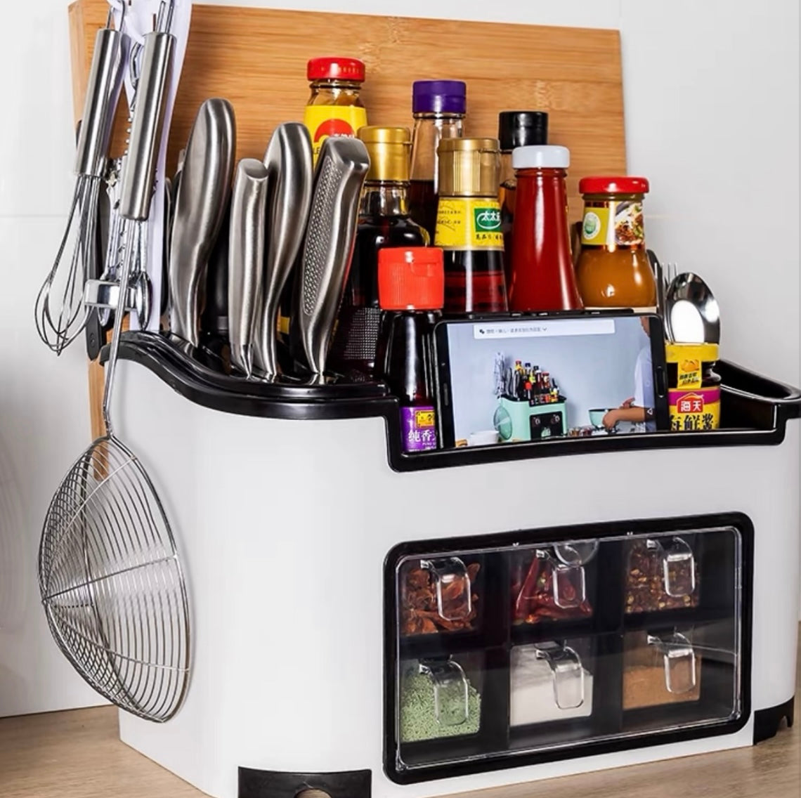 Kuti organizuese për kuzhinën