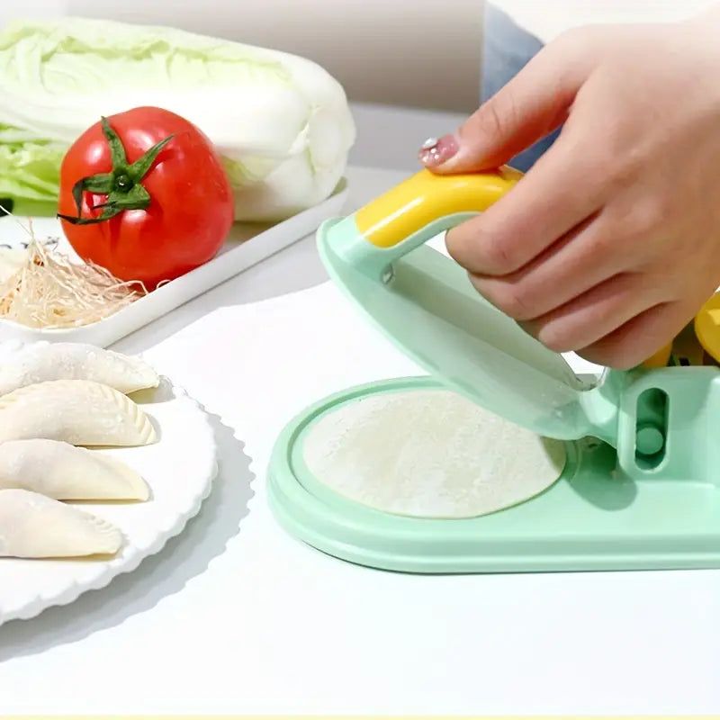 Paisje për të formuar ose hapur brumin më lehtësisht për gatime të ndryshme