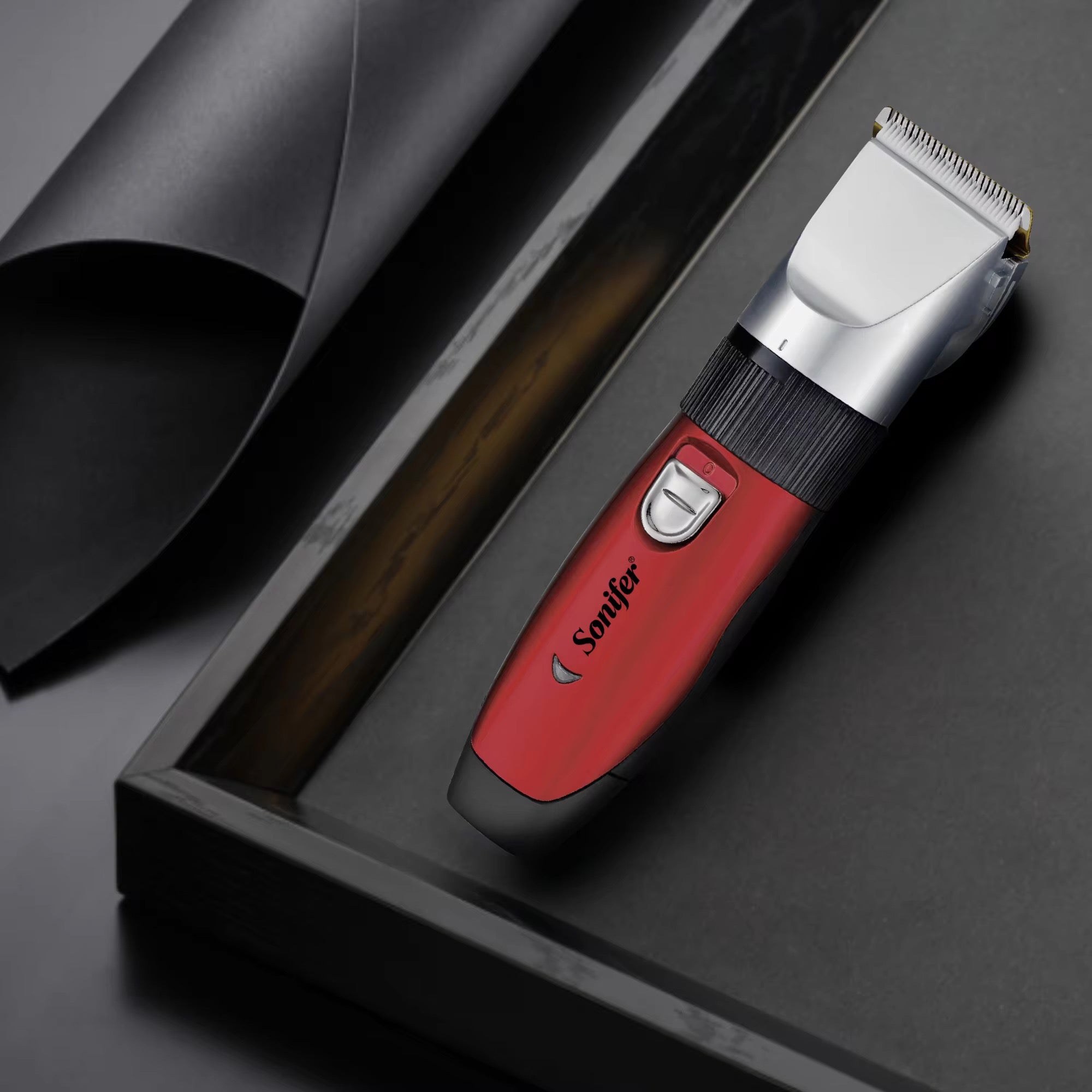Makinë rroje për meshkuj, material titanium nga marka Sonifer