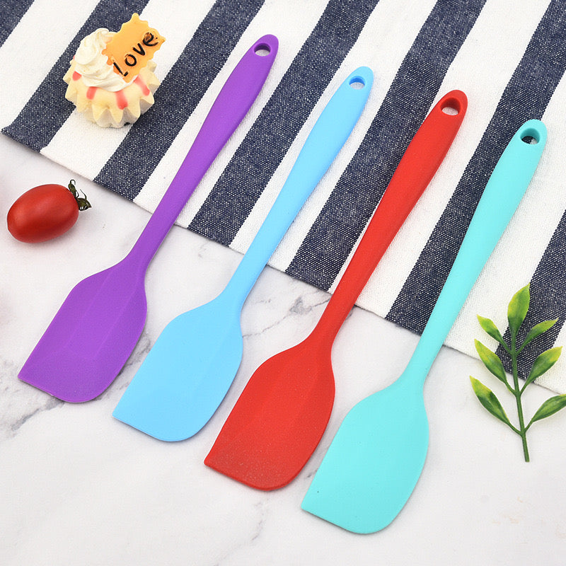 Spatul silikoni për kuzhinën