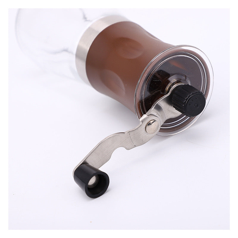 Pajisje manuale për bluarjen e kafes