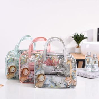 Set për udhëtim me sfungjer, pasqyrë, krehër, mbajtëse furçe e sapuni