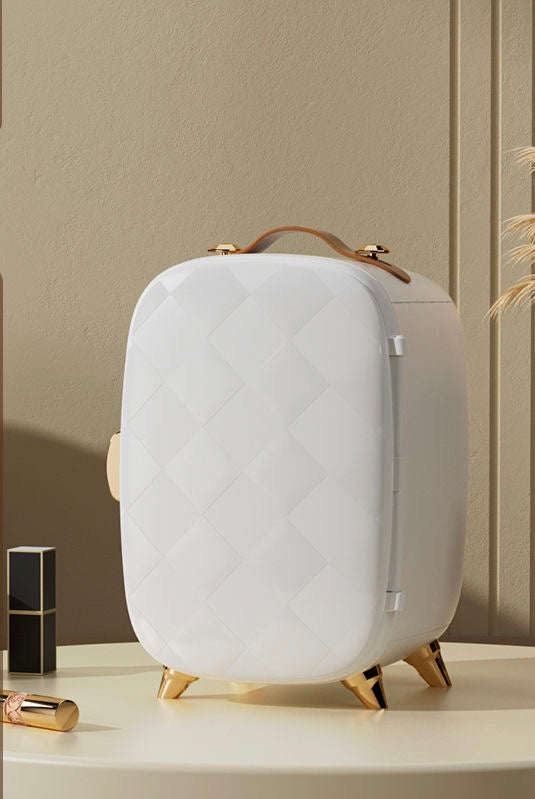 Mini frigorifer skin Care
