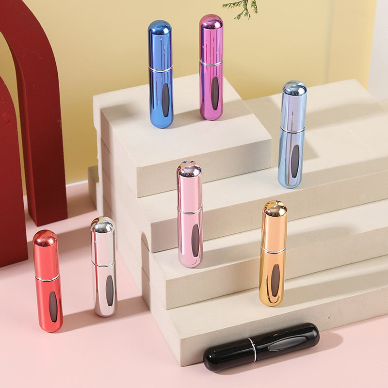 Shishe e vogël parfumi me rimbushje 5ml