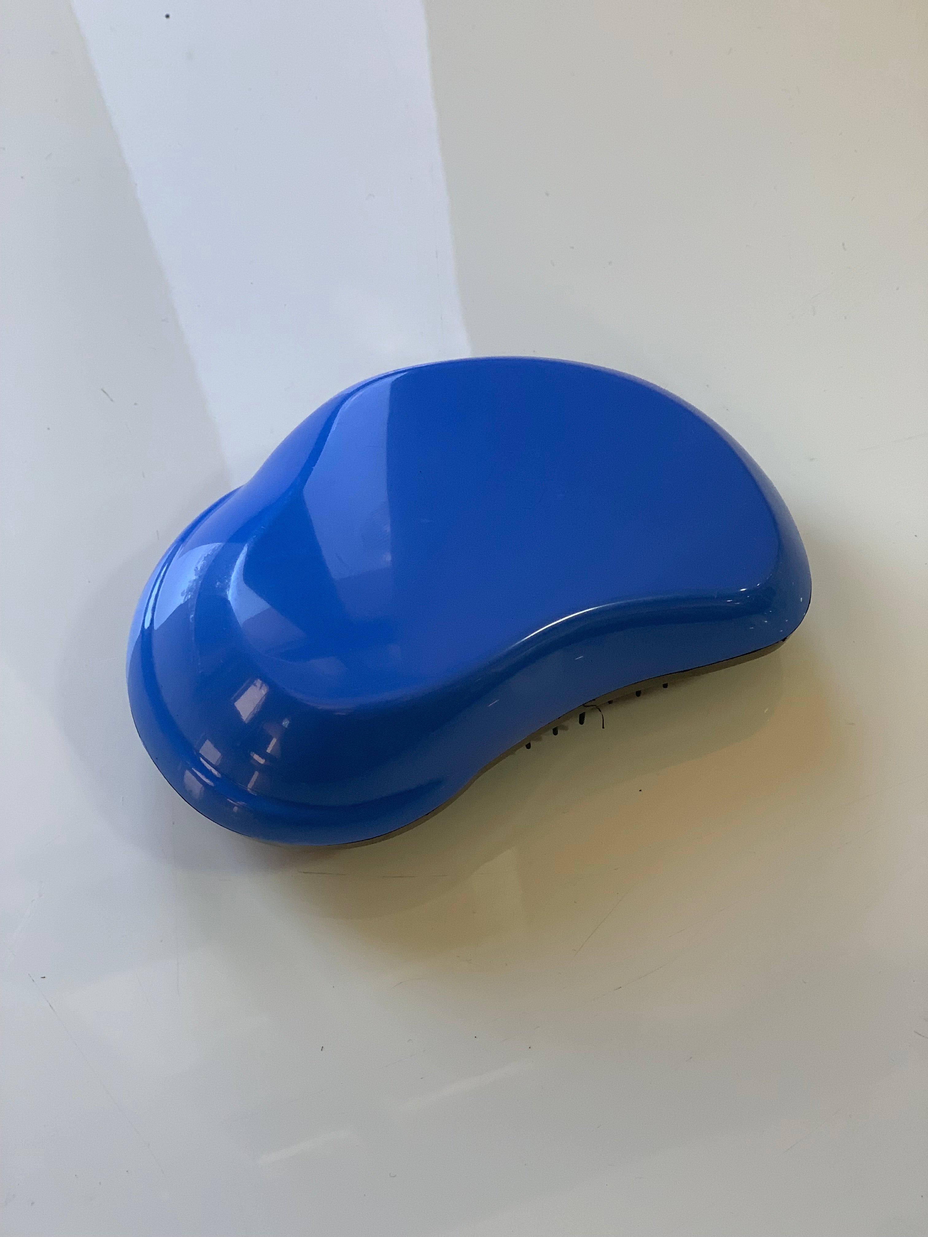 Krehër për flokët në formë kokërr fasule