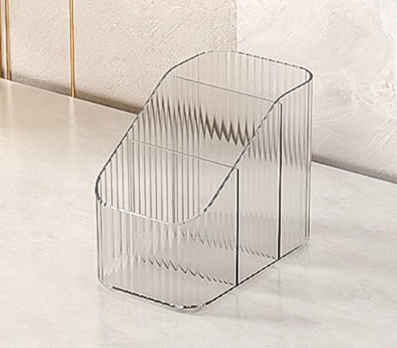 Organizuese për furça make up-i me tre ndarje