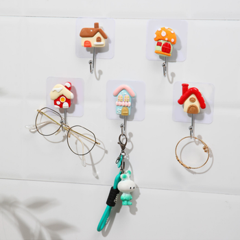 Varëse me varje në murë, formë shtëpie, teke