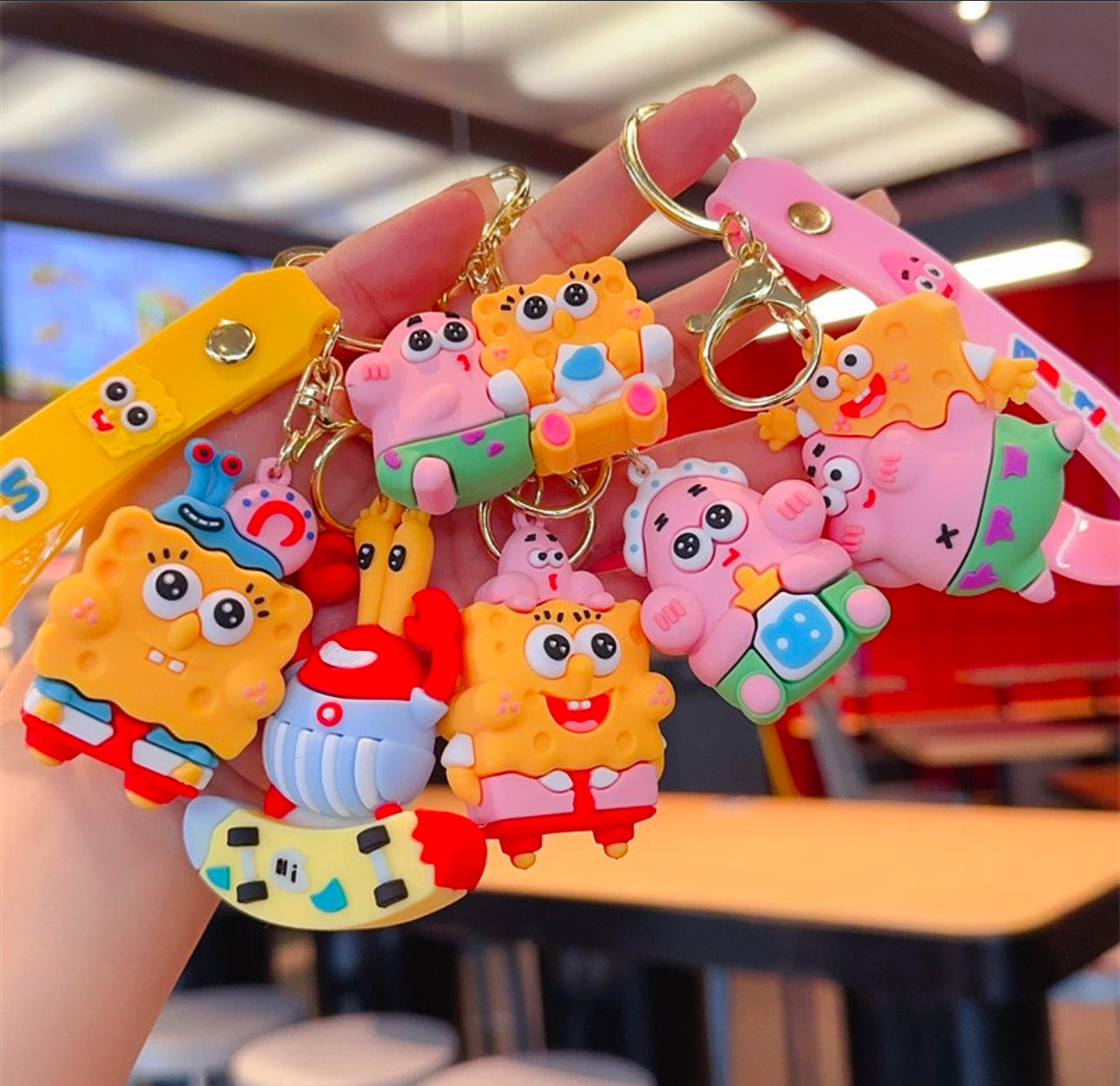 Varëse çelsash silikoni me SpongeBob me modele të ndryshme