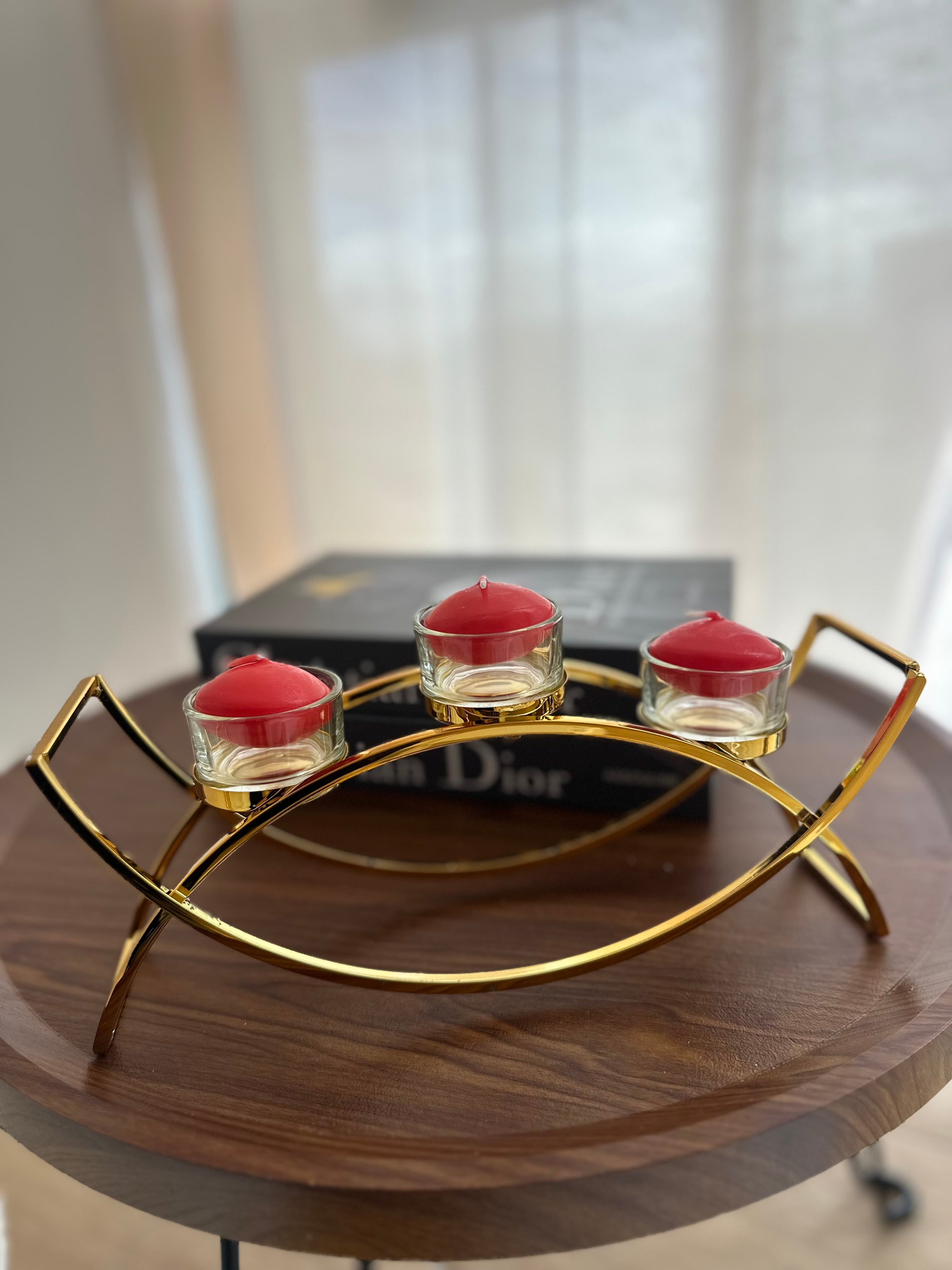 Shandan dekorativ metalik me 3 mbajtëse qelqi formë gjysëm rrethi