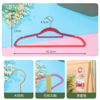 Varëse rrobash plastike transparente