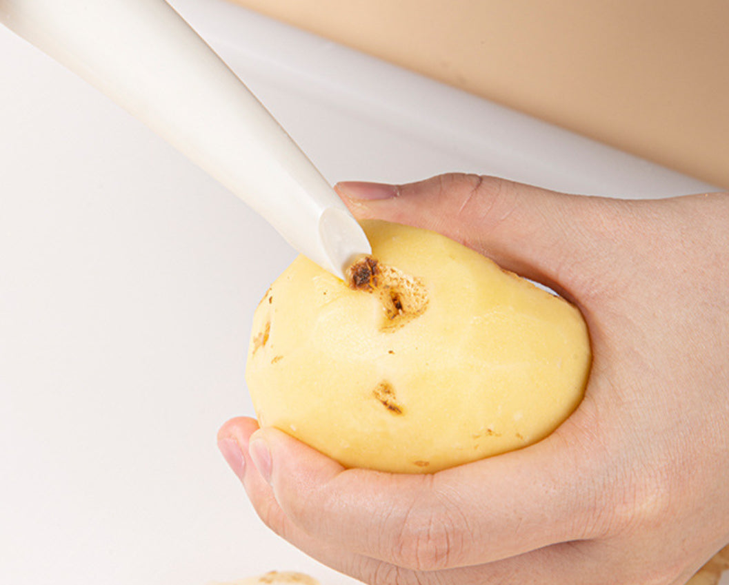 Qëruese patatesh me bisht druri