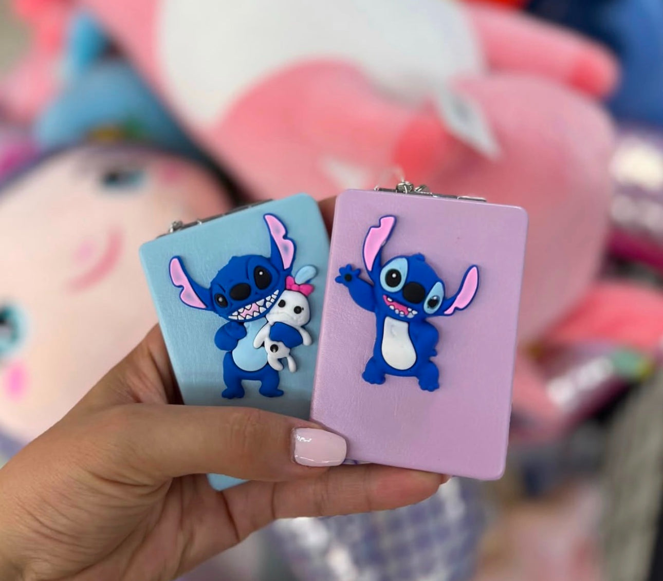 Pasqyrë e vogël dore me Stitch dhe varëse çelsash