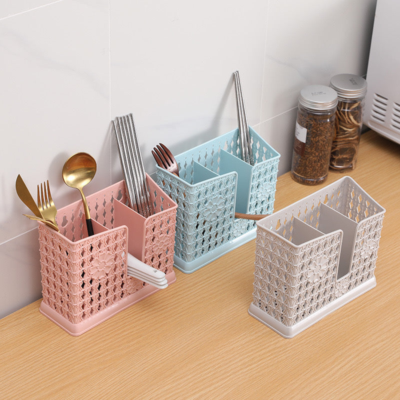 Organizuese plastike për serviset e kuzhinës me 3 ndarje