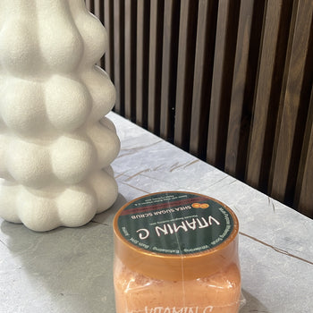 Scrub me Vitamin C “Shea Sugar Scrub” me Portokall