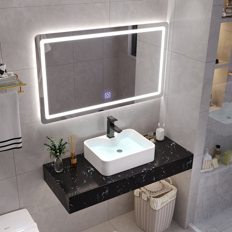 Pasqyrë tualeti LED