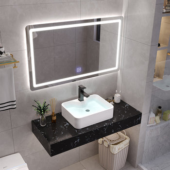 Pasqyrë tualeti LED