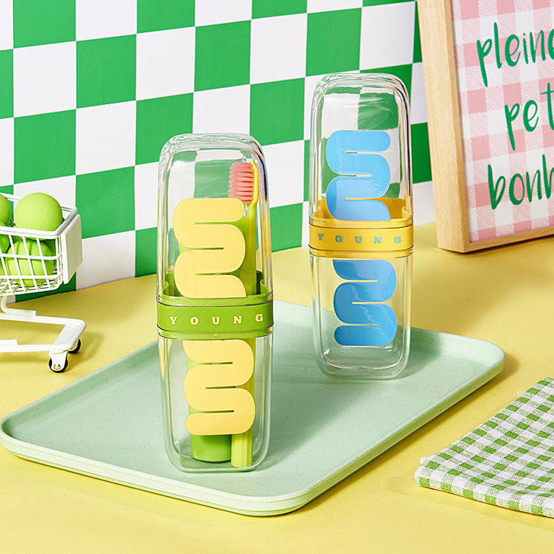 Kuti mbajtëse për furçat e dhëmbëve Young