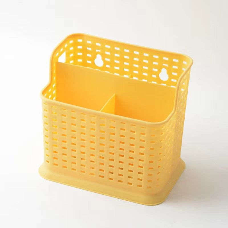 Organizuese plastike për serviset e kuzhinës me 3 ndarje