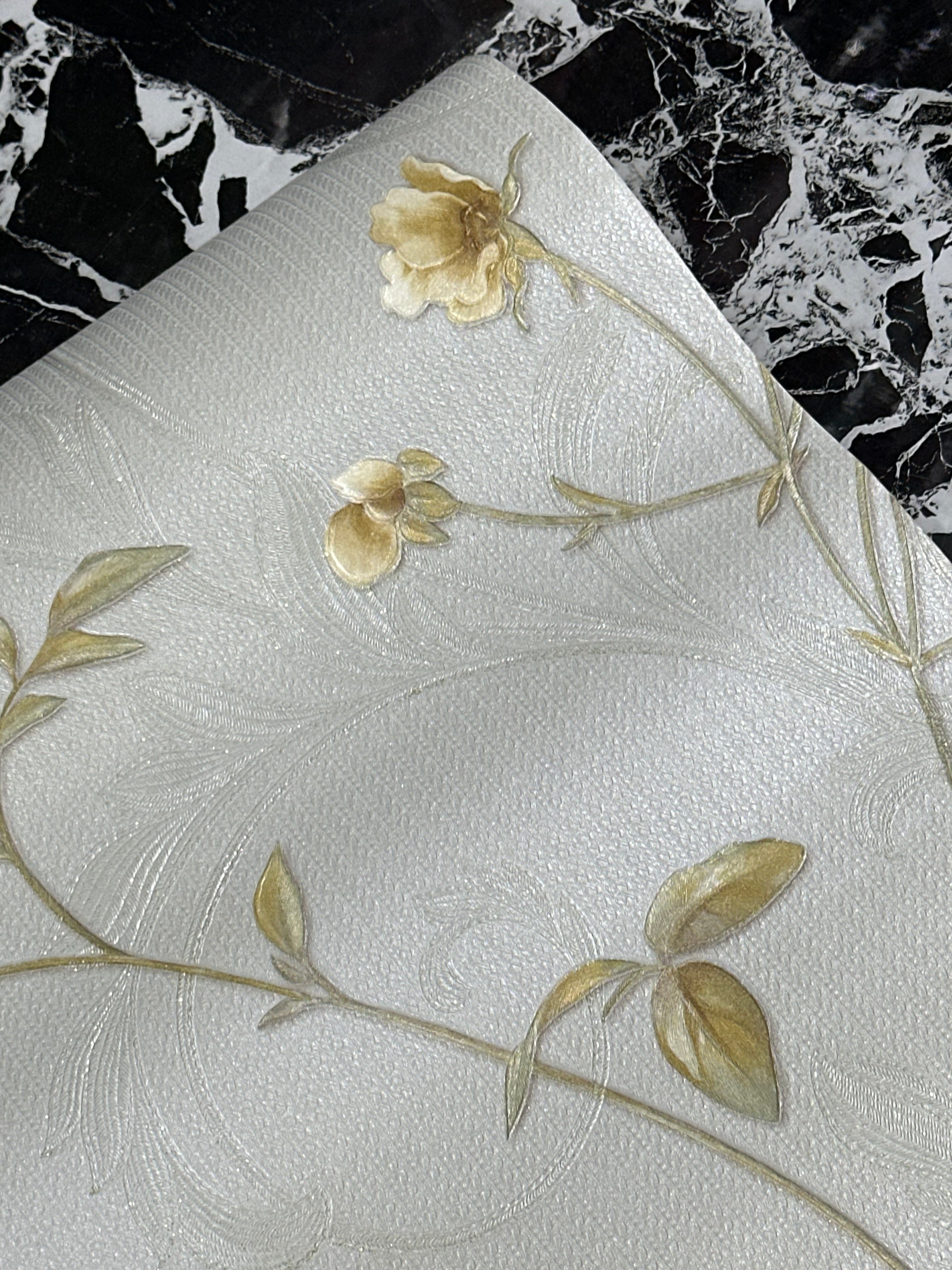 Letër muri me trëndafil gold