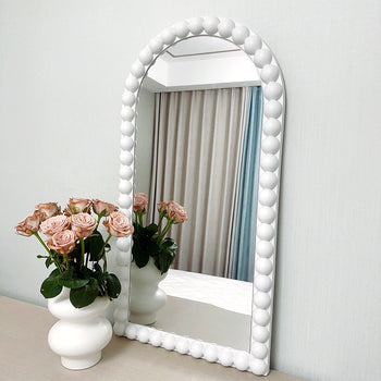 Pasqyrë muri dekorative