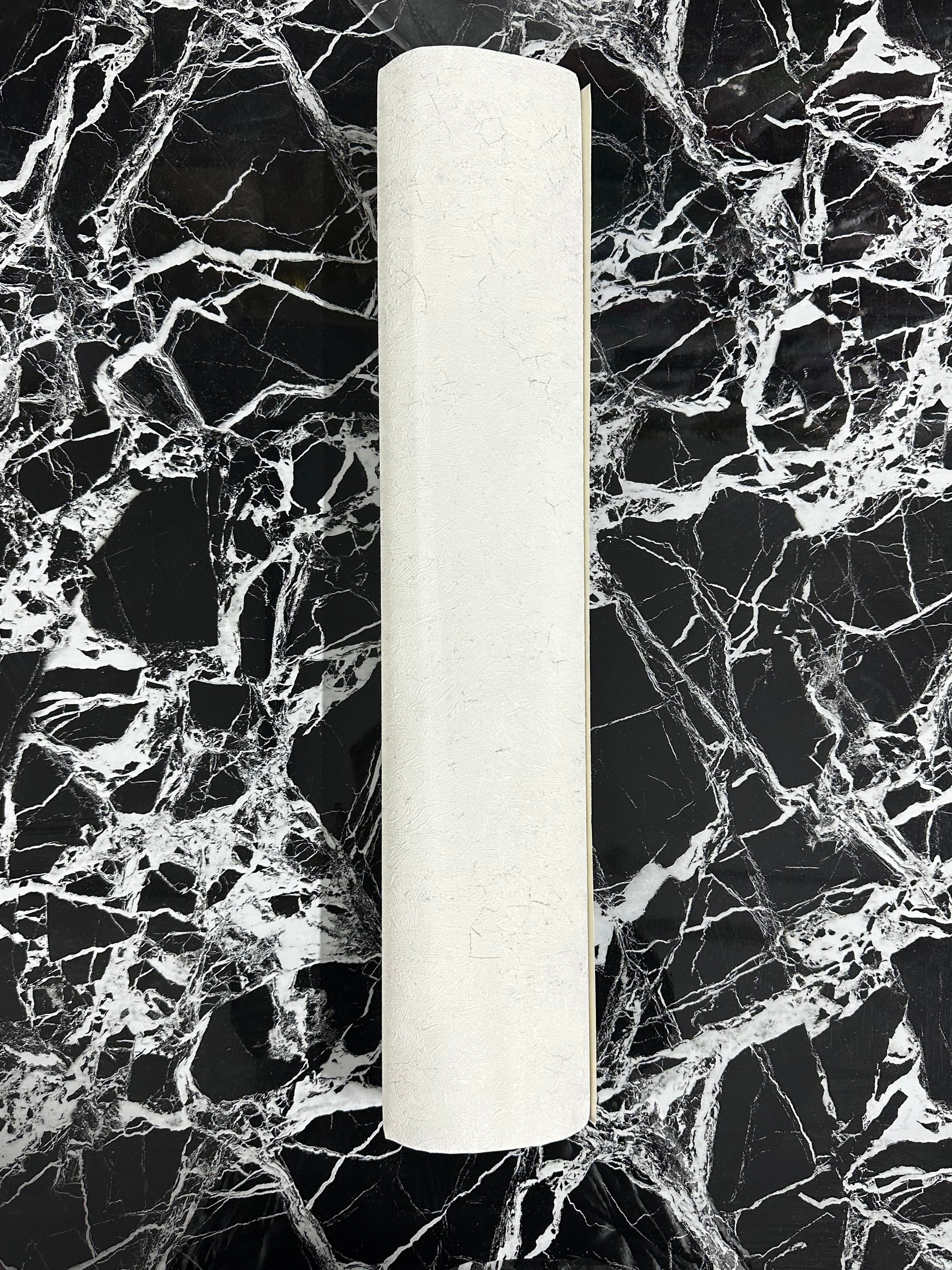 Letër muri e bardhë me detaje boje