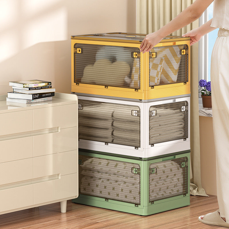 Kuti plastike për të magazinuar sende ose rroba