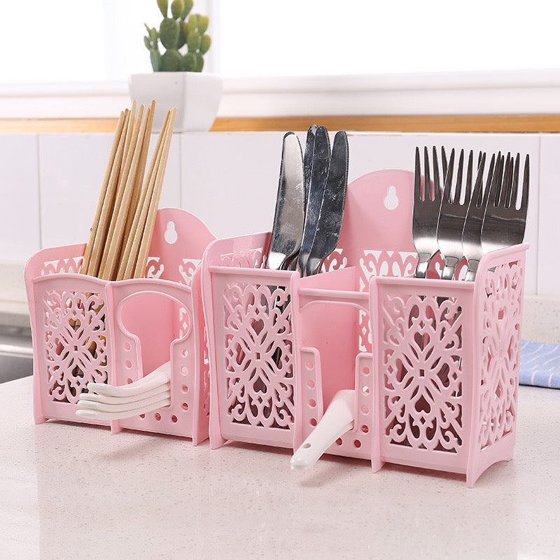 Organizuese plastike për serviset e kuzhinës me 3 ndarje