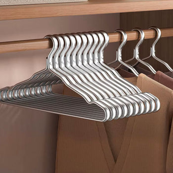 Varëse rrobash metalike gold ose silver