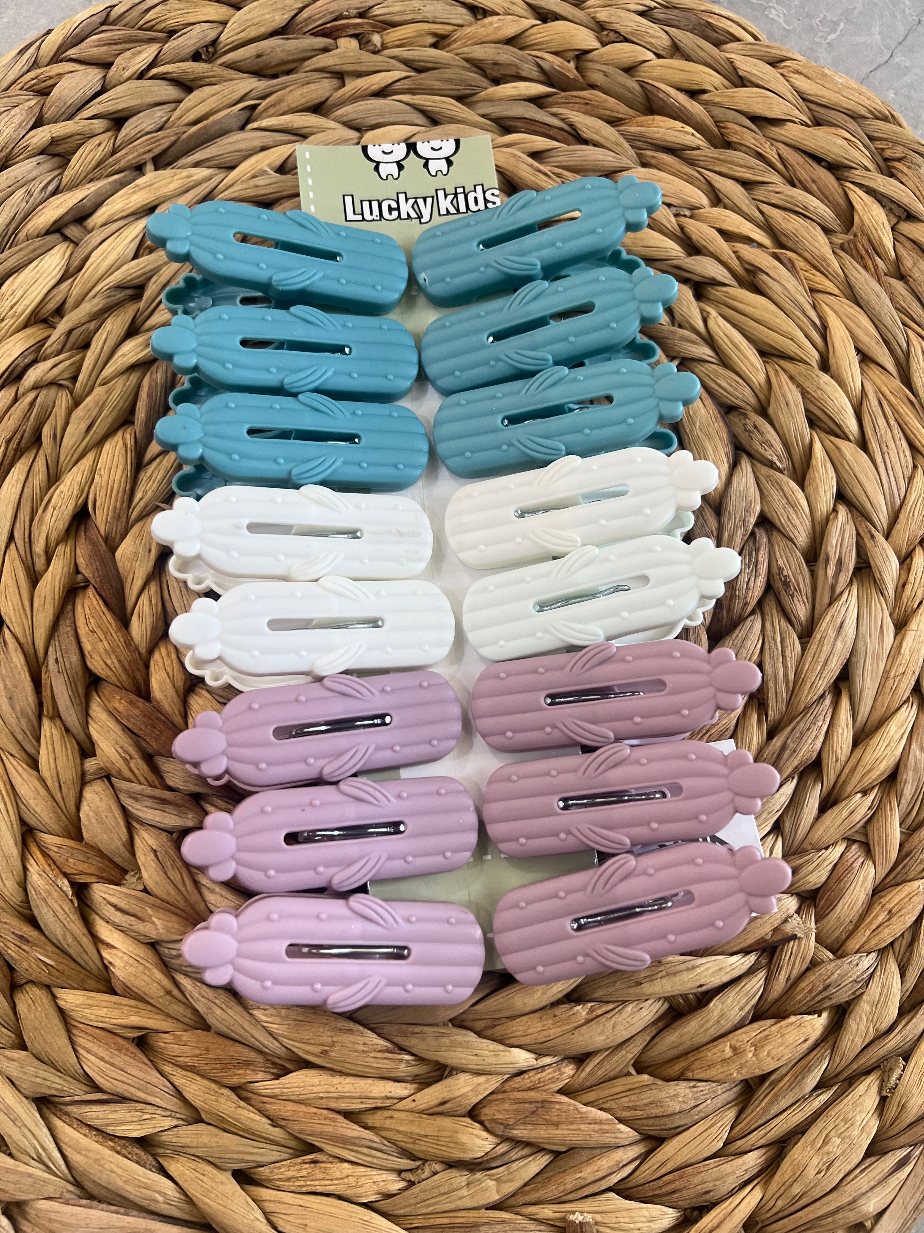 Kapese rrobash ne formë kaktusi