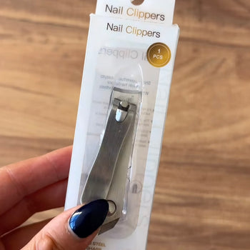 Prerëse thonjsh “Aimini”