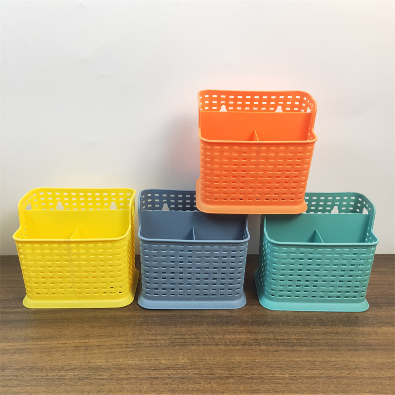 Organizuese plastike për serviset e kuzhinës me 3 ndarje