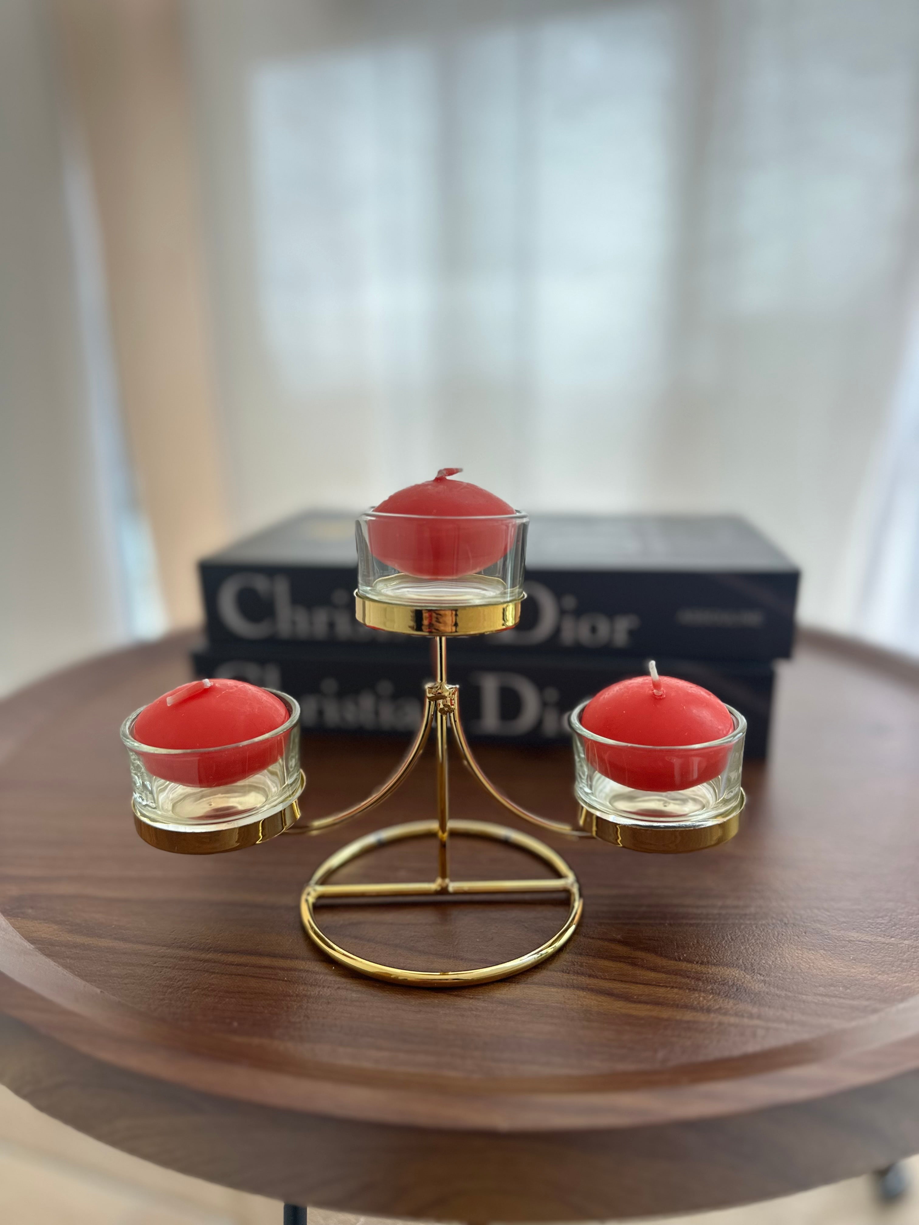 Shandan dekorativ metalik me 3 mbajtëse qelqi