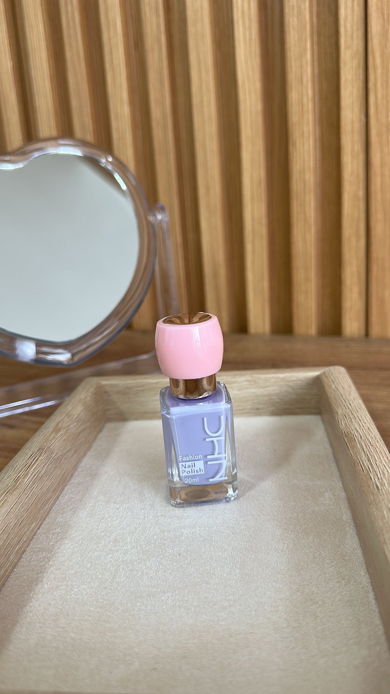 Manikyr Polish 20 ml në ngjyra të ndryshme