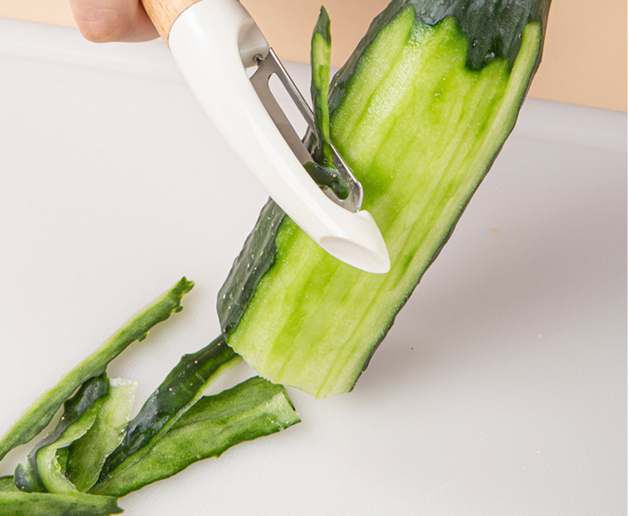 Qëruese patatesh me bisht druri