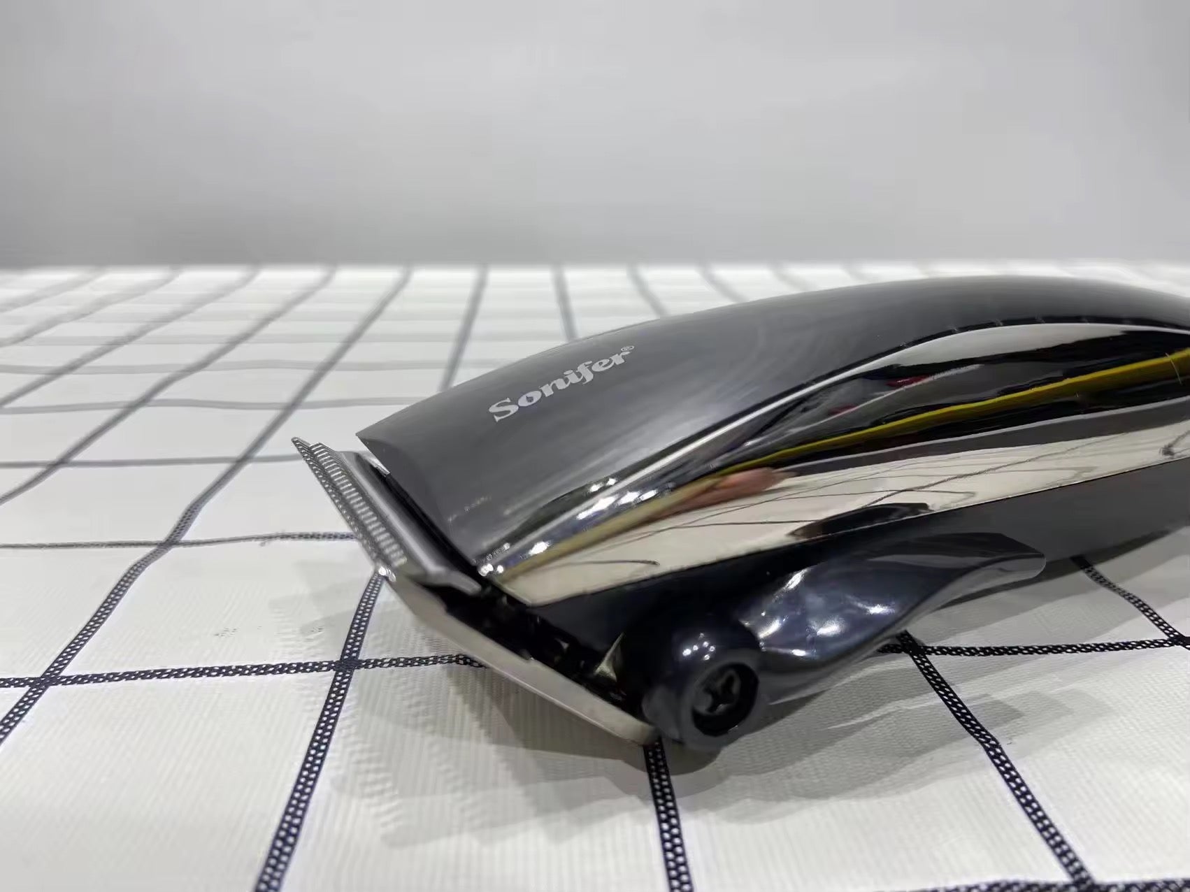 Makinë qethjeje për meshkuj Sonifer Professional Kit