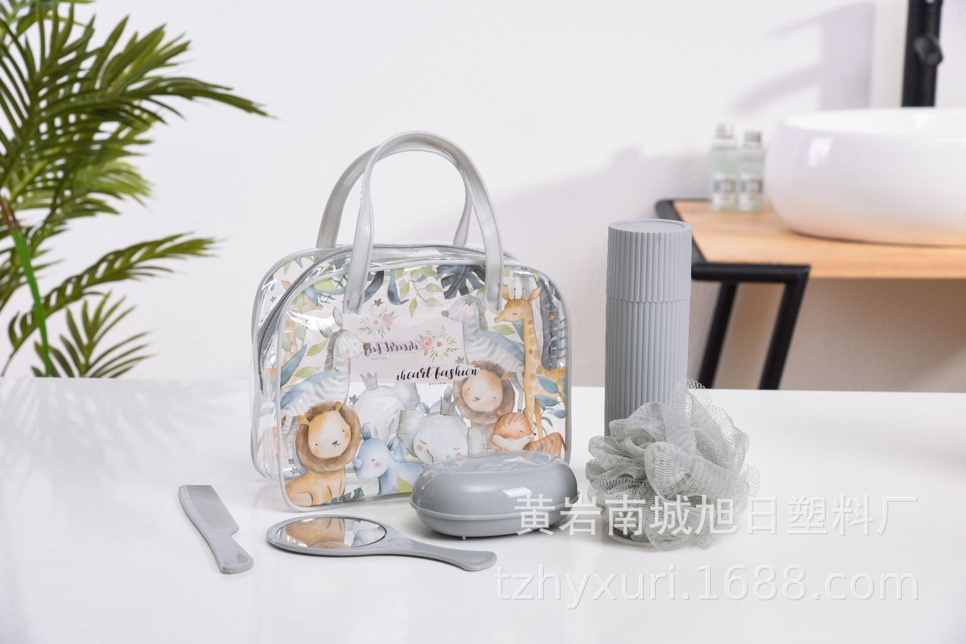 Set për udhëtim me sfungjer, pasqyrë, krehër, mbajtëse furçe e sapuni