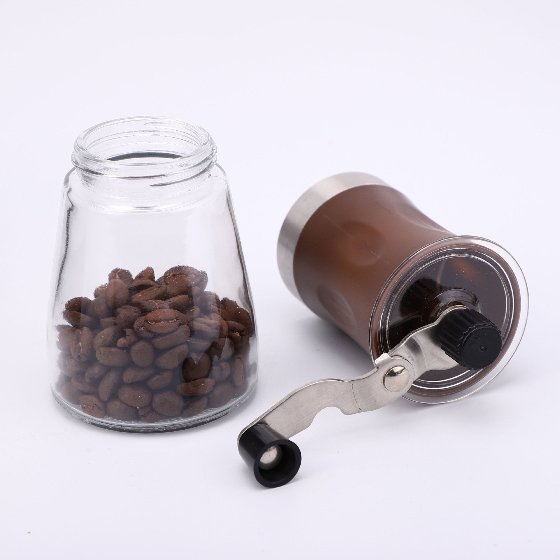 Pajisje manuale për bluarjen e kafes