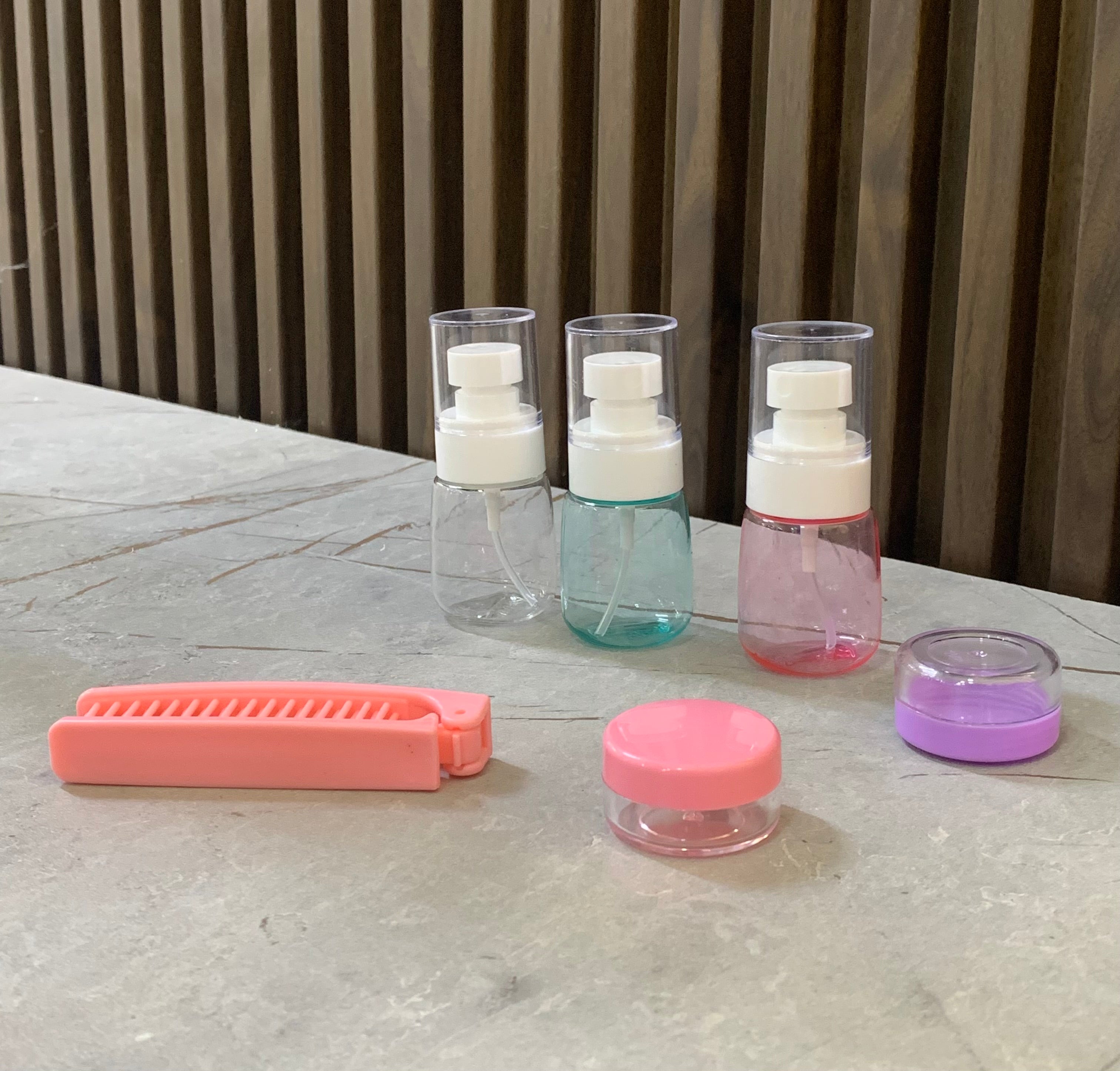 Set me 6 pjesë shishe udhëtimi e krehër