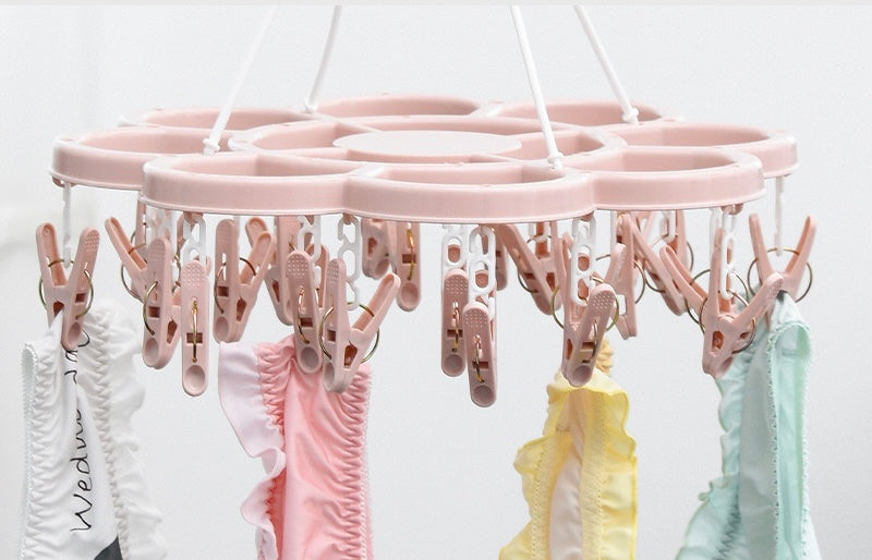 Varese rrobash me 18 kapese