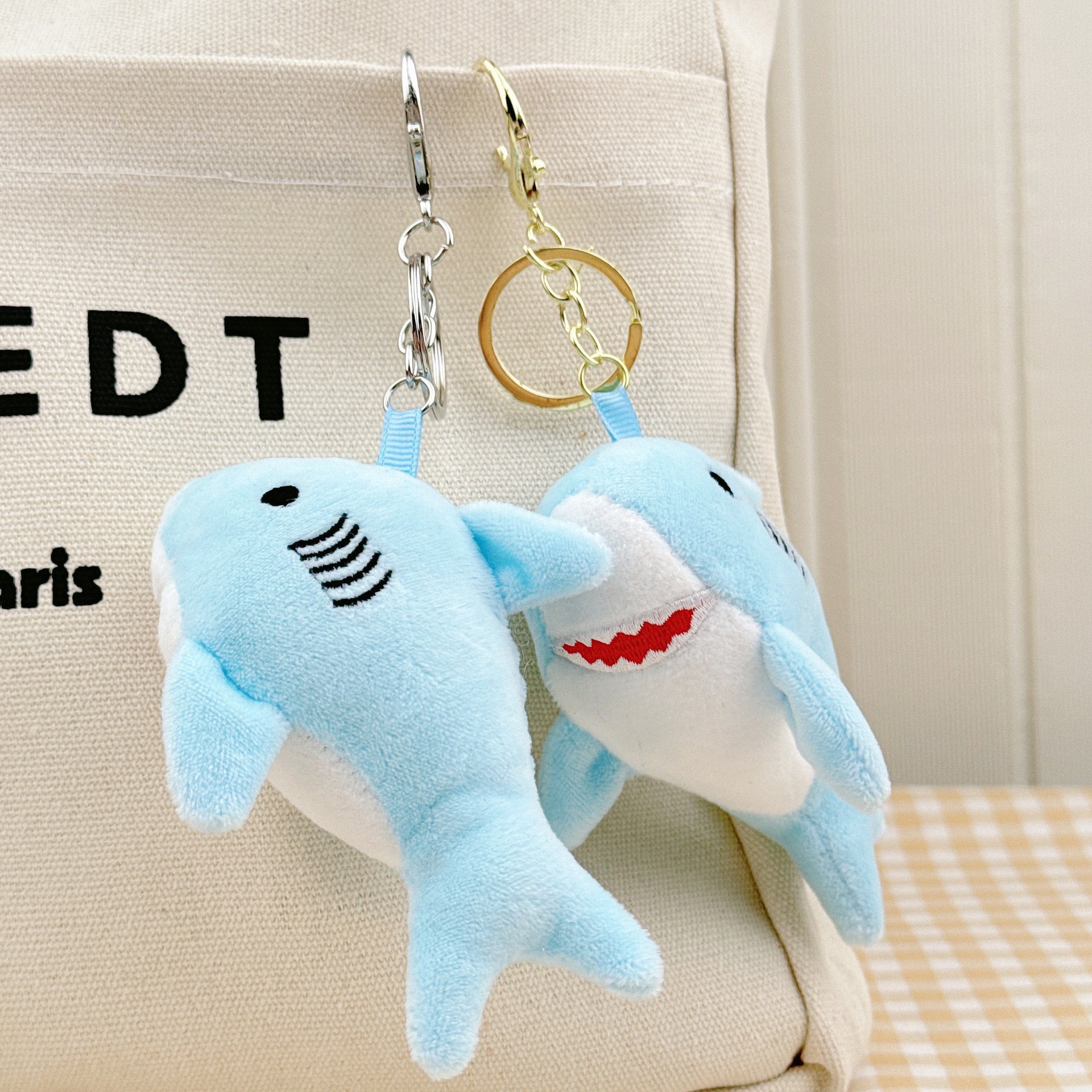 Varëse çelshash me peshkaqen