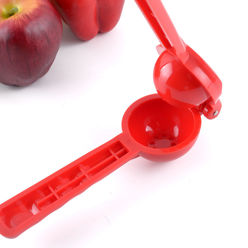 Shtrydhëse agrumesh manuale