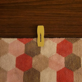 Kapëse rrobash 16 copë me dizenjo bijash e ngjyrë jeshile