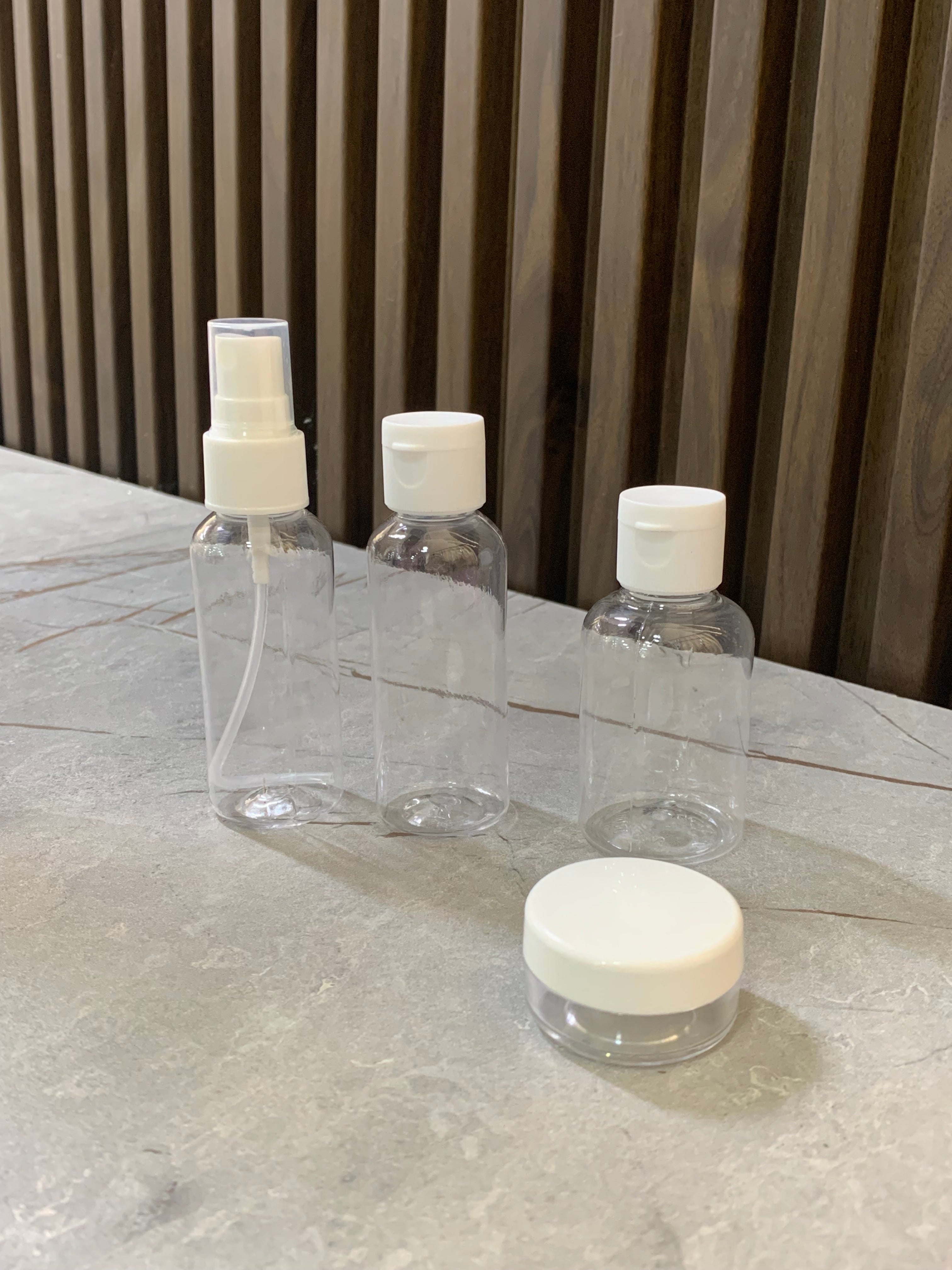 Set me shishe bosh udhëtimi me 4 pjesë