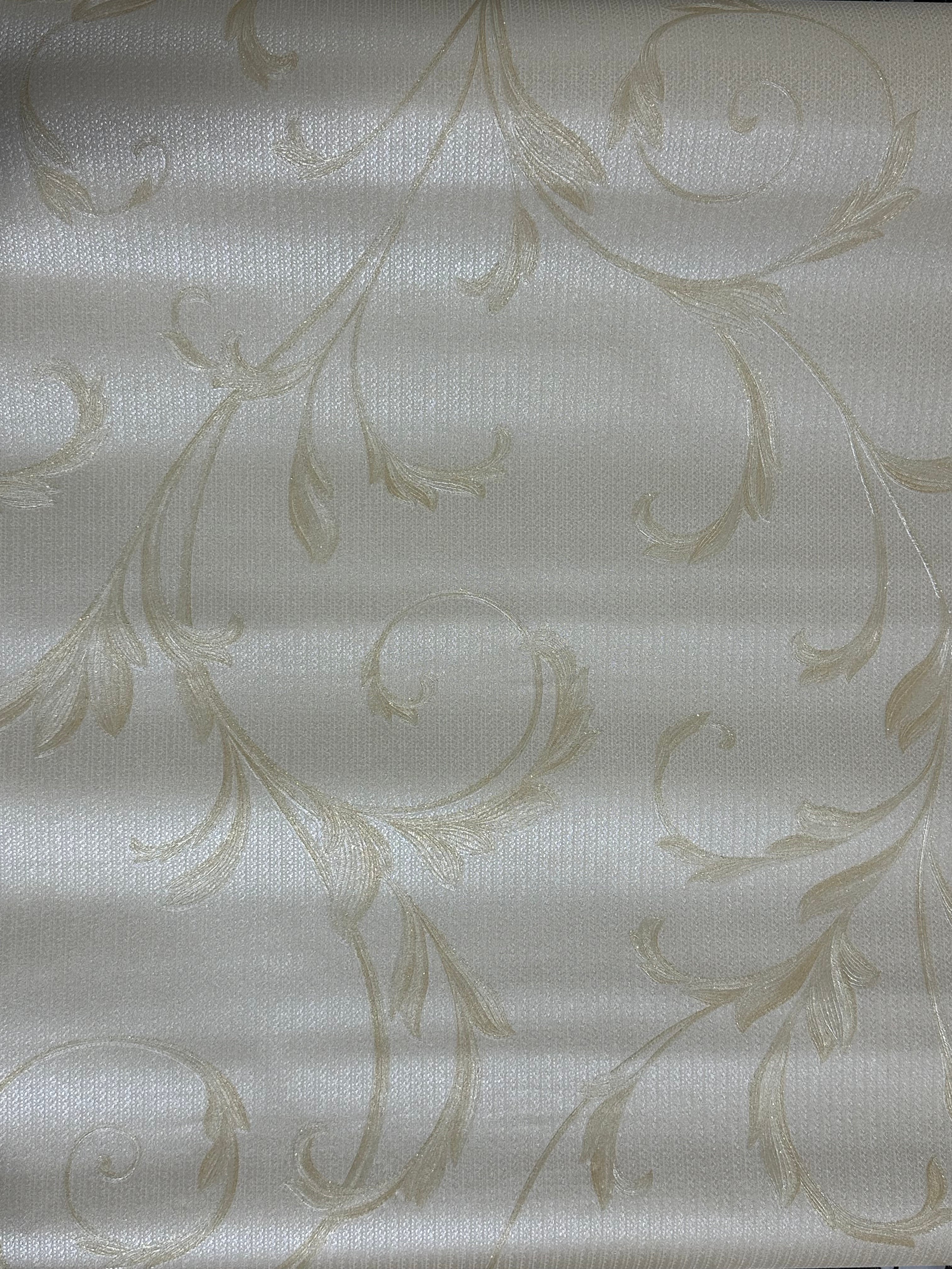 Letër murale krem me detaje lulesh gold